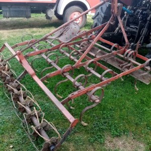 Sjetvospremač IMT 220