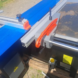 Formatna pila sa predrezačem 3200 mm