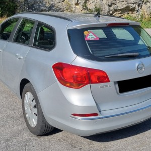 Opel Astra Karavan 1,6 CDTI 142000 km