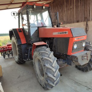 Prodajem traktor Ursus 1234