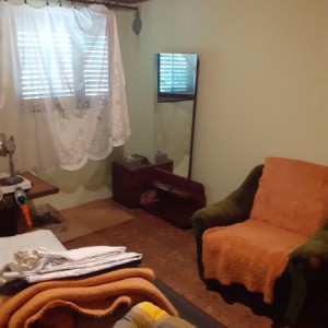 Koprivnica okolica, Kunovec breg, Jugov jarek 44. Tel. 048638222