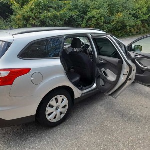 Prodajem ford focus 1,6TDCI