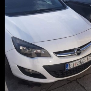 OPEL ASTRA 1.4 TURBO