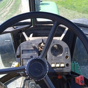 John Deere 3350