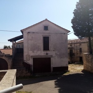 Vila u Tinjanu, Istra