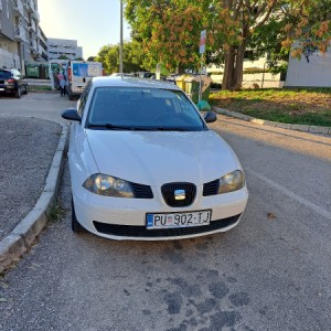 Seat Cordoba