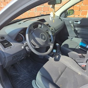 KOMPLET AUTO ZA DIJELOVE