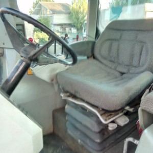 Traktor MF 9240