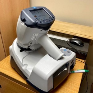 Nidek HandyRef-K Handheld Ref/Keratometer