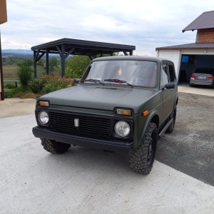 Lada niva 1.6i registrirana do 10/2023