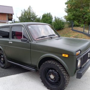 Lada niva 1.6i registrirana do 10/2023