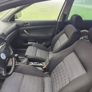 VW PASSAT VARIANT 1.9TDI MODEL 02G.// REG. GODINU DANA