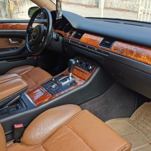 Audi A8 D3 4.2 quattro + LPG