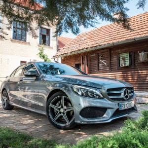 Mercedes C klasa 220 CDI AMG