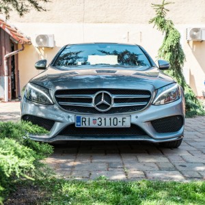 Mercedes C klasa 220 CDI AMG