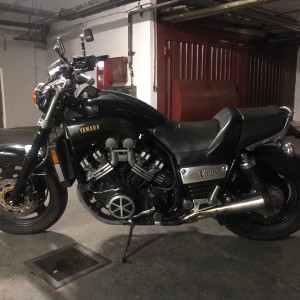 Yamaha Vmax 1200