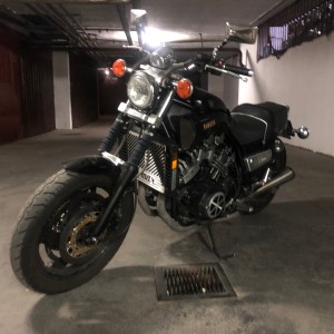 Yamaha Vmax 1200