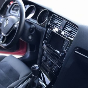 VW Golf 7 2,0 TDI BMT &#x2022;&#x2022;PANORAMA&#x2022;&#x2022;4MOTION&#x2022;&#x2022;GOD. DANA REG.&#x2022;&#x2022;NOVE GUME