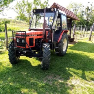 Traktor Zetor 6045
