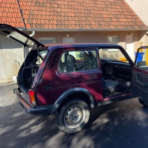 Lada Niva 1700 ; Plin/Benzin