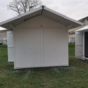 Najam i prodaja drvenih montažnih kućica za ugostiteljstvo i trgovinu