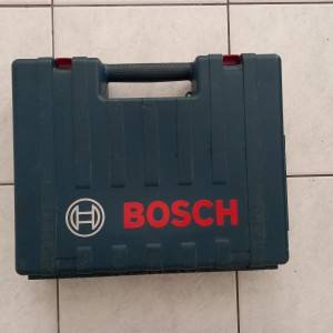 Bušači čekić BOSCH GBH 2400 PROFESSIONAL