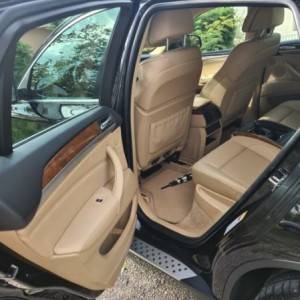 BMW X6 50i