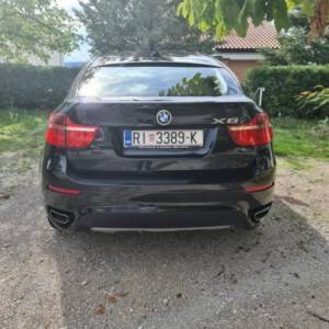 BMW X6 50i