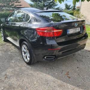 BMW X6 50i