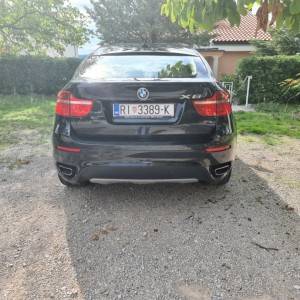 BMW X6 50i