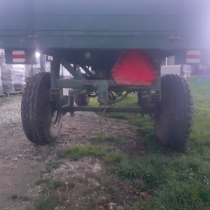 Prikolica tehno stroj