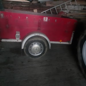 Auto prikolica