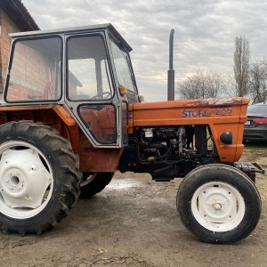 Štore traktor