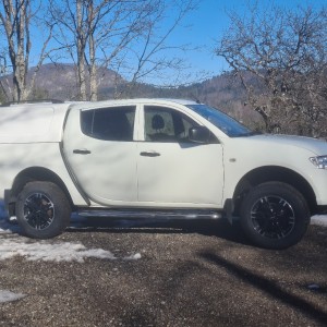 Micubishi l200