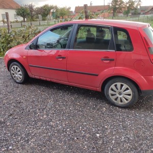 Ford Fiesta, 2004 god.