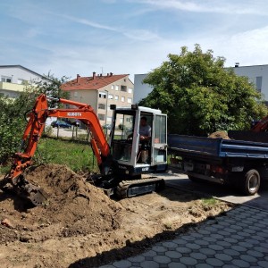 Mini bager Kubota kx 61+Mercedes 814 kiper kran