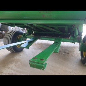 Rolo balirka John Deere 590