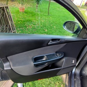 Prodajem Passat B6, 1,6 TDI