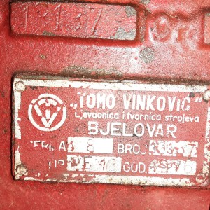 Traktor Tomo Vinković 18PS sa prikolicom