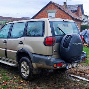 Nissan Terrano 2