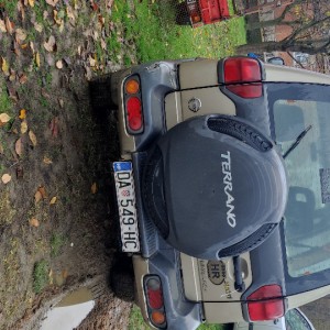 Nissan Terrano 2