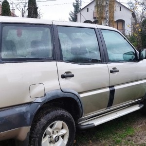 Nissan Terrano 2