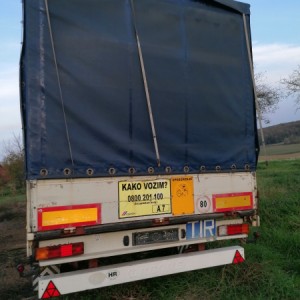 kamionska prikolica