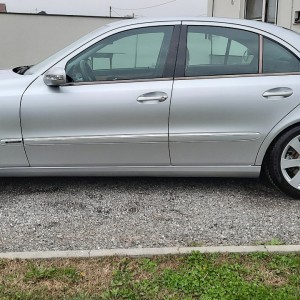 Mercedes-Benz W211 Elegance 220CDI