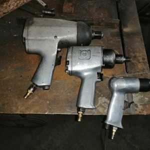 Pneumatski alat