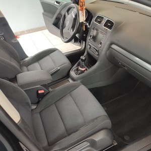 GOLF VI