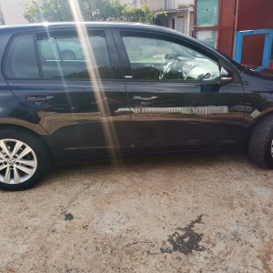 GOLF VI
