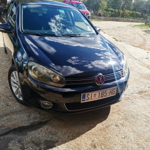GOLF VI