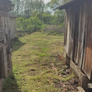 Prodaje se kuca