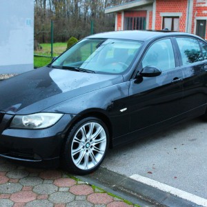 Bmw 320d e90 2007.god. reg godinu dana